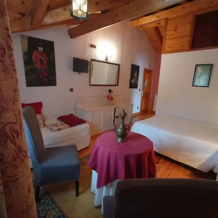 La Casa Del Agua 56 3* Limpias